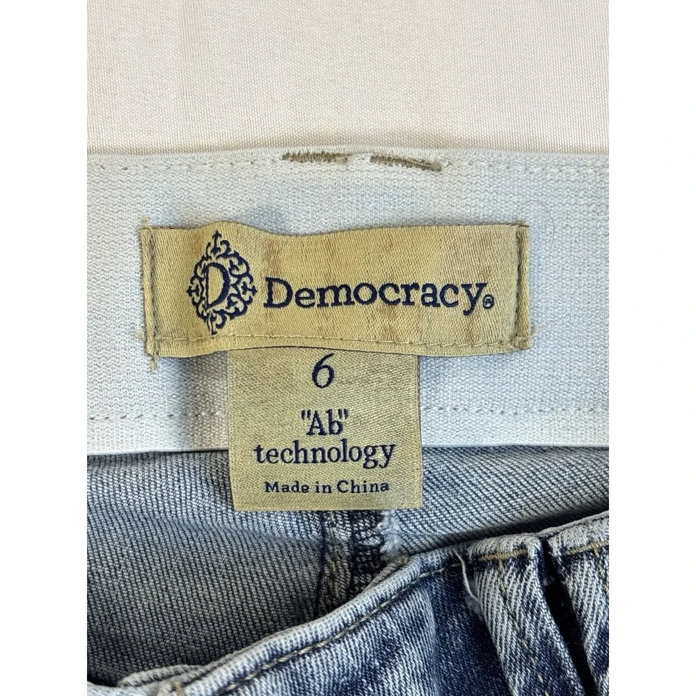 Democracy Women's 6 Flare Bootcut Jeans 